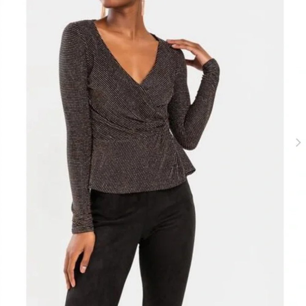 NWT Metallic Side Knot Blouse